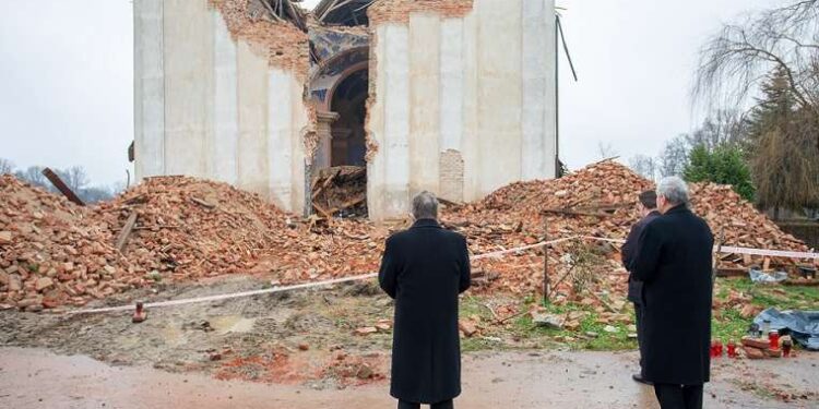 Pope Francis gives over $100K for earthquake relief in Croatia
