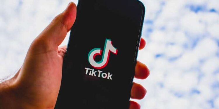 Cambodia expands monitoring of ‘fake news’