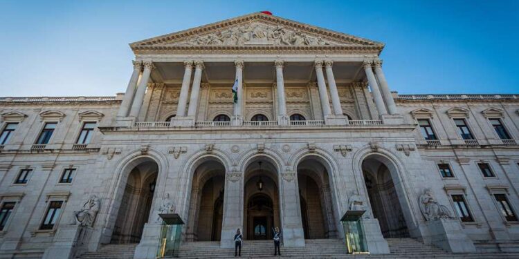 Portugal’s Catholic bishops express ‘sadness and indignation’ as parliament backs euthanasia bill