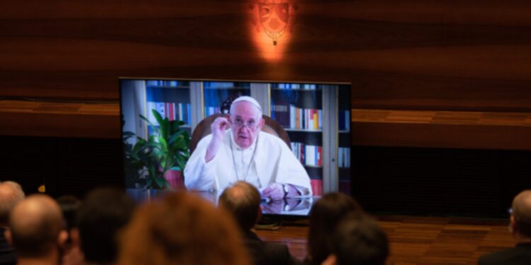 Pope Francis: Family is ‘the first and essential place of education’ – Catholic San Francisco