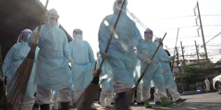 40,000 migrant workers confined in Thai factories