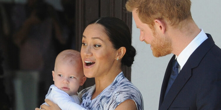 Meghan and Harry latest news: Duchess’ staff responsible for removing her name from Archie’s birth cer – The Irish Sun