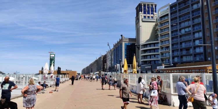 Blankenberge bans alcohol on the beach, citing coronavirus