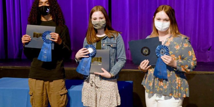 Webster County student among 2021 Congressional Youth Art Competition winners