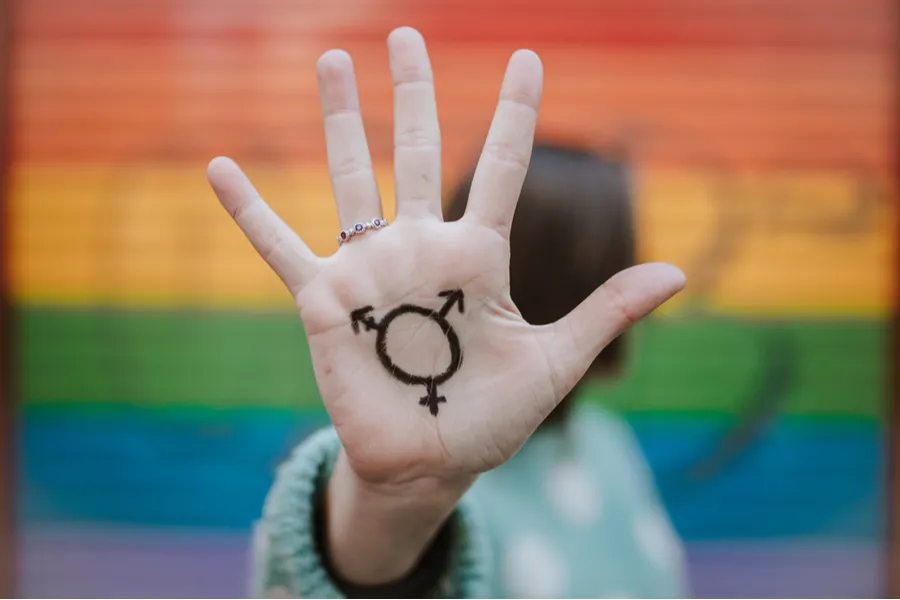 Swedish hospital praised for halting gender-transitioning for children under 16