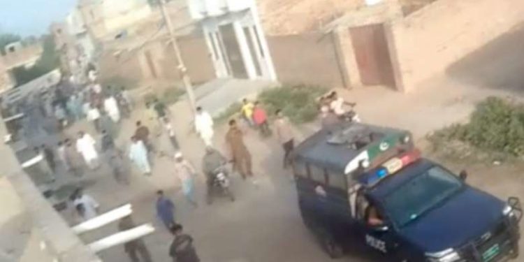 Muslim mob attacks Christian villagers in Pakistan