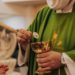 Dozens Of Bishops Call For Delay On Debate Whether Pro-Abortion Politicians Should Receive Communion : US : Christianity Daily