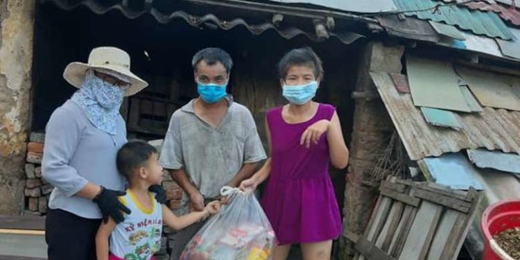 Vietnam restricts religious services after Covid-19 surge