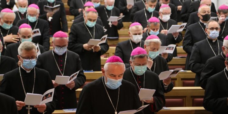 Poland’s Catholic Bishops Look Ahead to Fall Meeting with Pope Francis| National Catholic Register