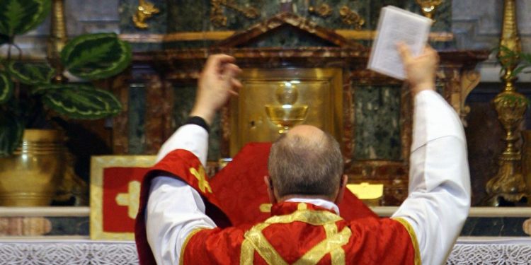 Why Pope Francis Is Cracking Down on the Latin Mass