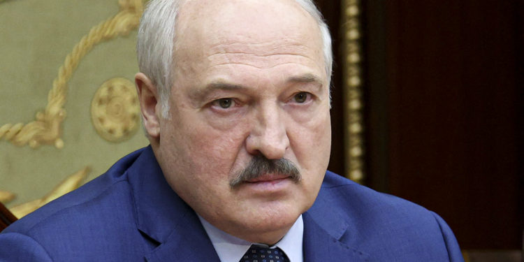 Lukashenko assails EU for refusing to hold talks on migrants