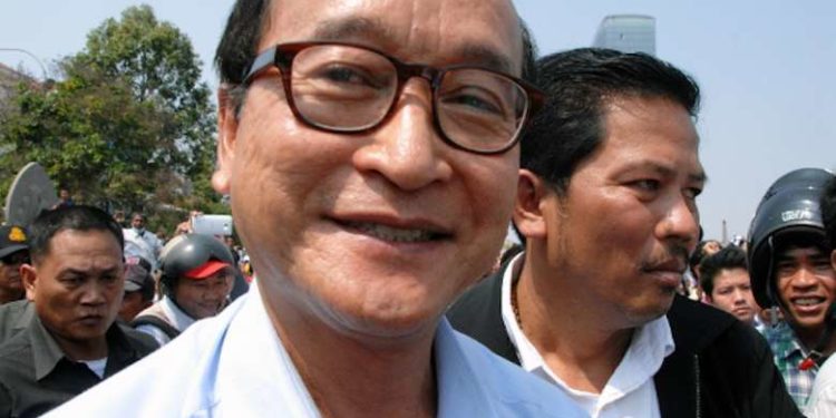 Cambodian court drops charges against CNRP activists