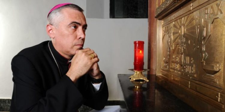 Deposed Puerto Rico bishop pushed back ahead of removal