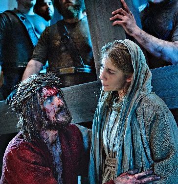 Being in Oberammergau Passion Play is stressful, but pulls people together