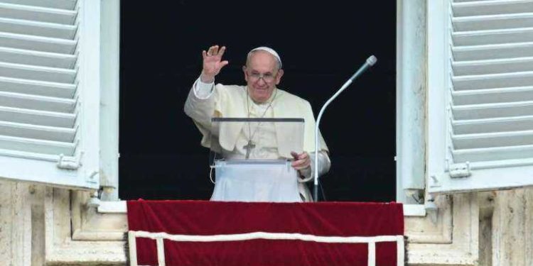 Pope to create 21 new cardinals, six from Asia