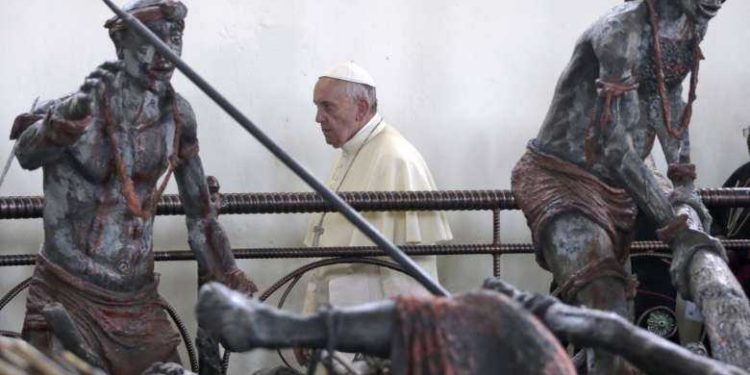 Pilgrims trek days to join Uganda’s annual Martyrs Day observance