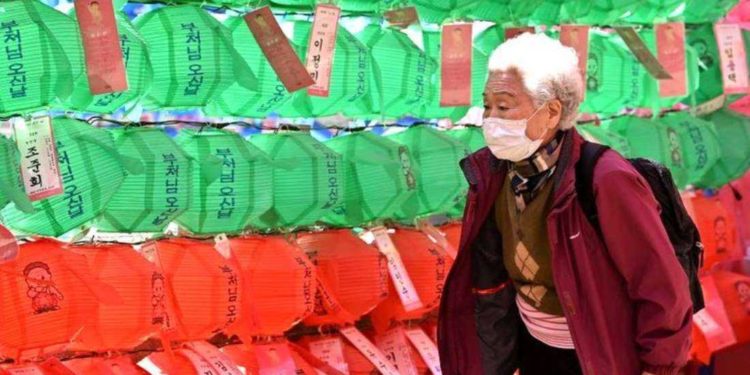 Rising elderly abuse alarms South Korean social activists