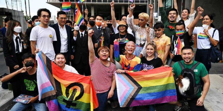 Thailand takes step toward same-sex marriage