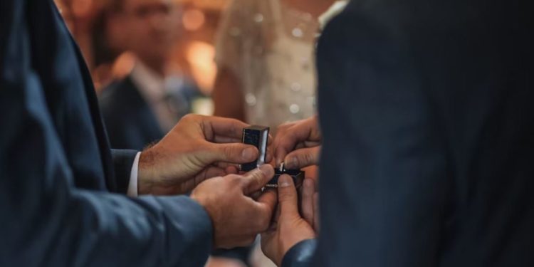 Belgian bishops propose prayer for gay couples, not marriage