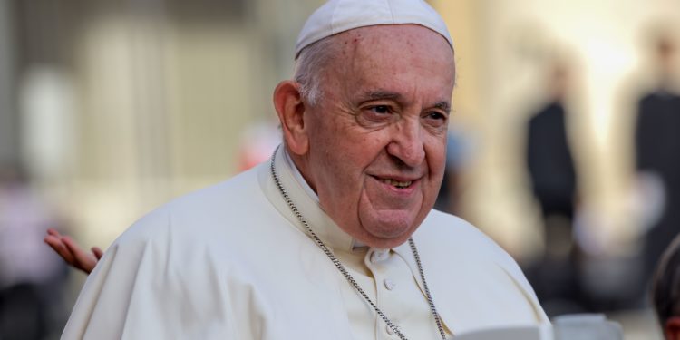 Pope Francis: The first element of discernment is prayer