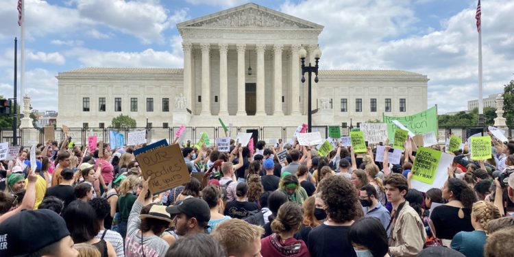 100 days after Dobbs: Biden calls for abortion, while Catholic bishops celebrate life