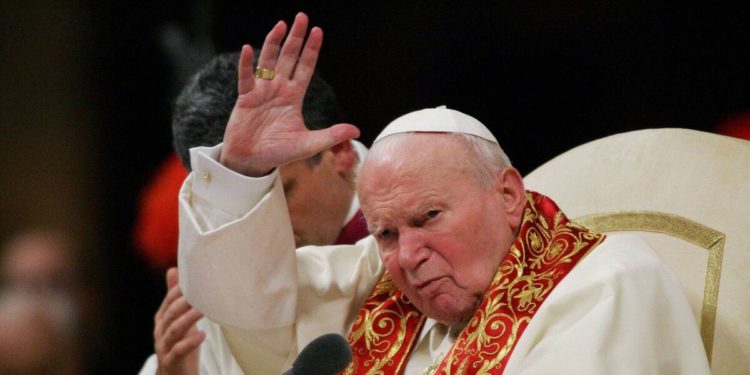 Irish hierarchy were lukewarm towards second visit by Pope John Paul II