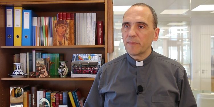 How is Spain facing up to its Catholic Church sexual abuse scandal?