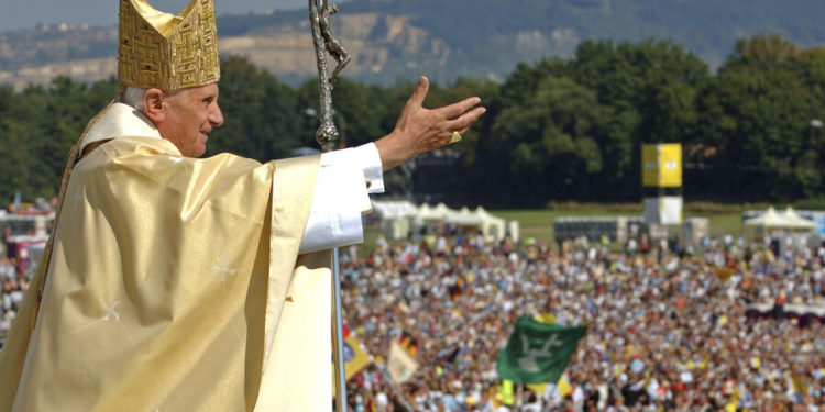 In Germany, divided opinions on Pope Benedict’s legacy