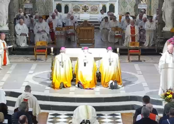 New Bishop of Ossory thanks family and church leaders at ordination today (Jan 22)