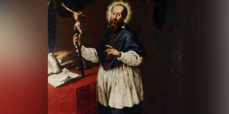 Mass media needs more kindness, pope says