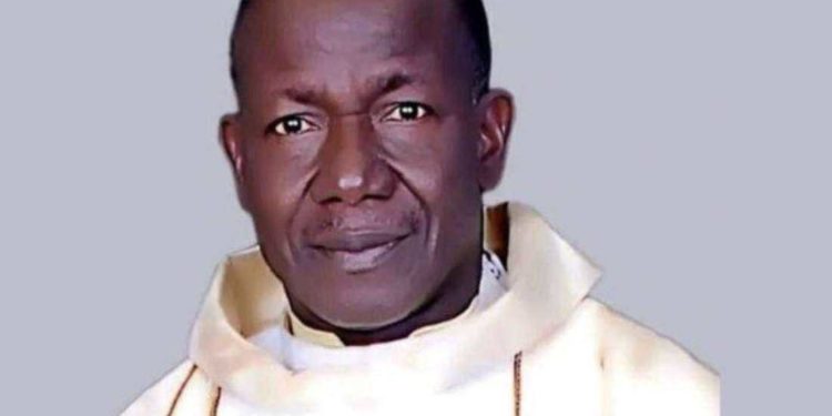 Priest burnt alive, five worshippers kidnapped in Nigeria