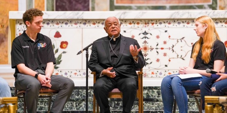 Youth leaders gathering for cathedral Mass before March for Life reflect on why they stand for life – Catholic Standard