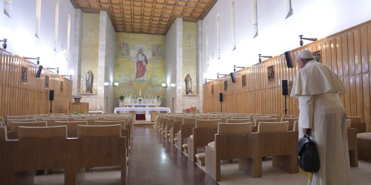 Pope Francis to do private Lenten retreat in 2023