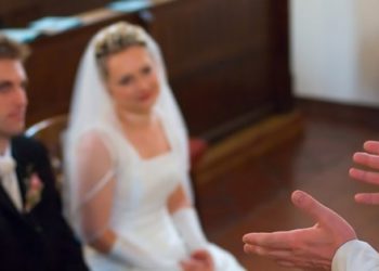 Fourteen bishops publish a defence of traditional marriage