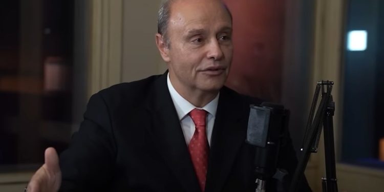 Interview with EWTN Spain president about his book on scientific evidence for God goes viral