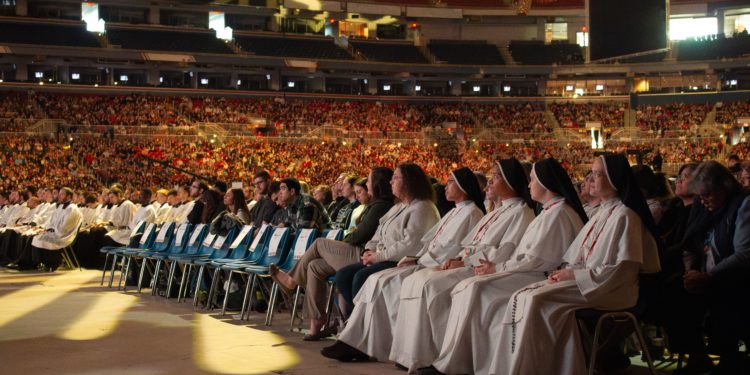 Massive attendance, enthusiasm at Fellowship of Catholic University Students conference