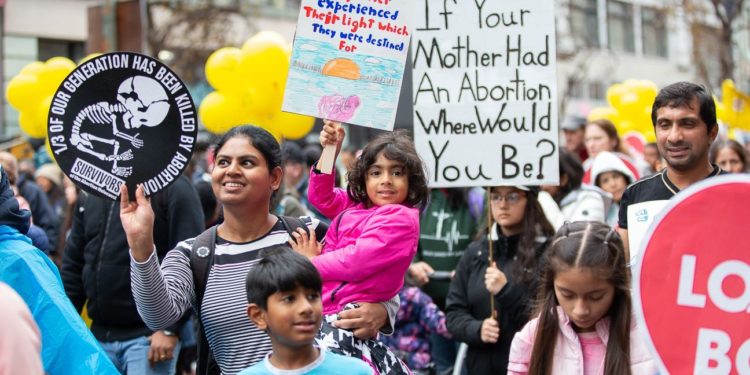 PHOTOS: Thousands turn out for life at Walk for Life West Coast and OneLife LA