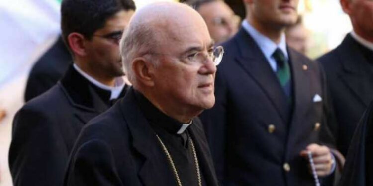 Wisconsin bishop accuses Archbishop Viganò of ‘public defamation’