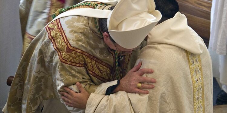 Rite of peace is not just a greeting or friendly gesture, nun explains