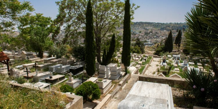 Franciscans file petition to stop cable cars from passing over Holy Land Catholic cemetery