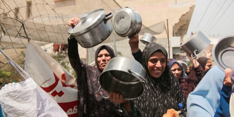 World Central Kitchen resumes relief efforts, dedicates operation to slain Catholic worker