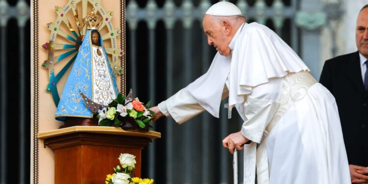 Pope gets personal: Pray for Argentina today on Our Lady of Luján