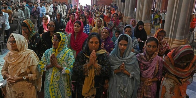Church responds to mob attack on Christians in Pakistan