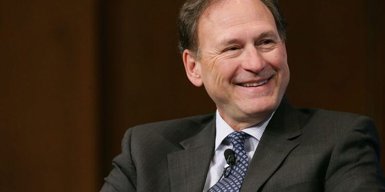 Justice Samuel Alito to address record-breaking 2024 class at Franciscan University of Steubenville