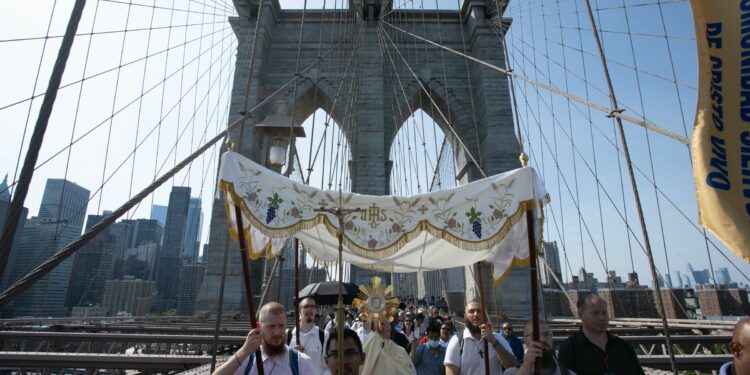 National Eucharistic Pilgrimage crosses the Brooklyn Bridge