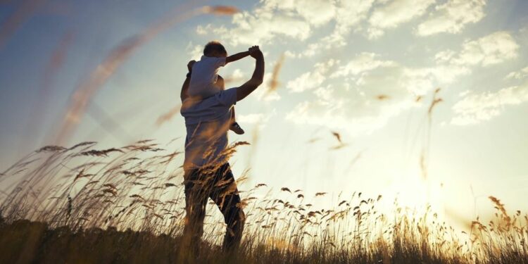 10 inspiring Catholic quotes about fatherhood