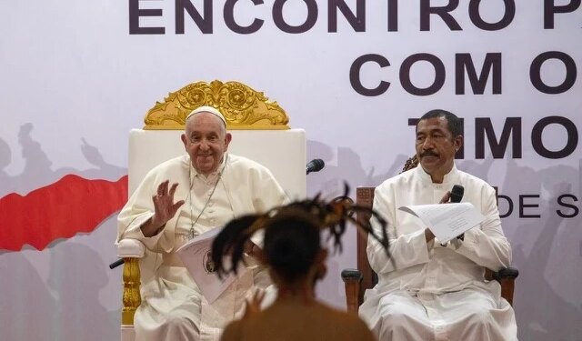 Pope Francis leaves East Timor: ‘I’ll never forget your smiles’