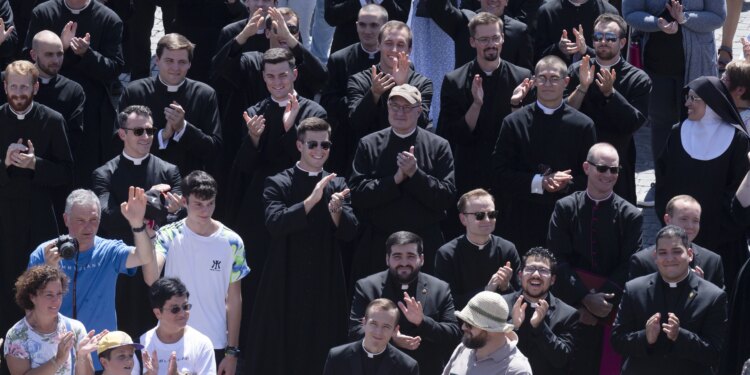 Knights of Columbus surpasses $100 million in support for seminarians, religious vocations