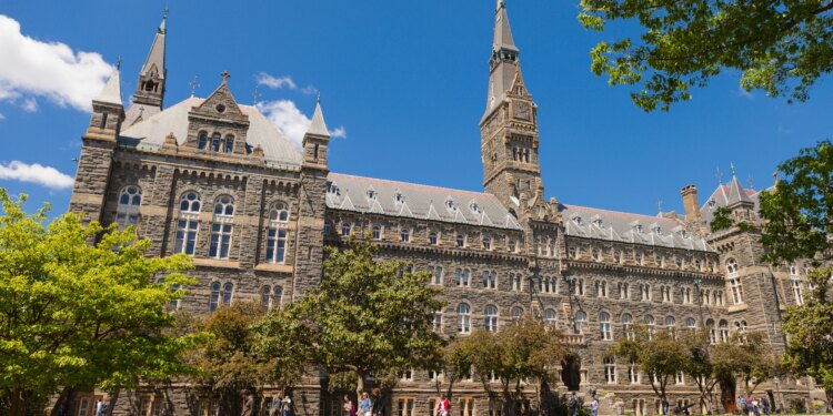 Georgetown law student wins petition for pregnancy accommodations after initial denial