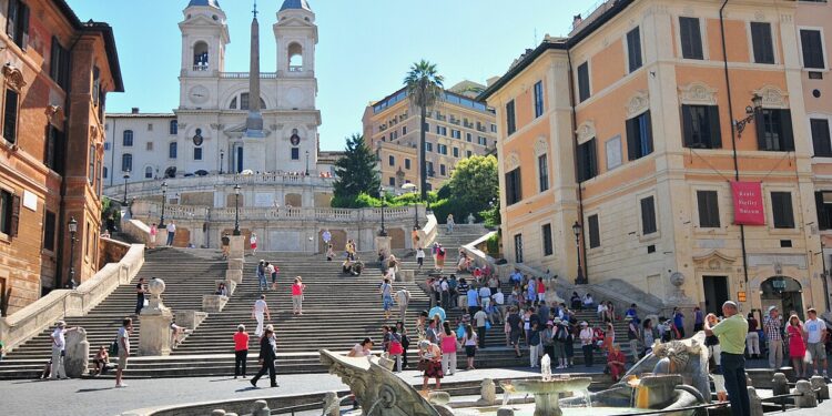 Kerfuffle erupts in Rome over ownership of Spanish Steps, iconic churches